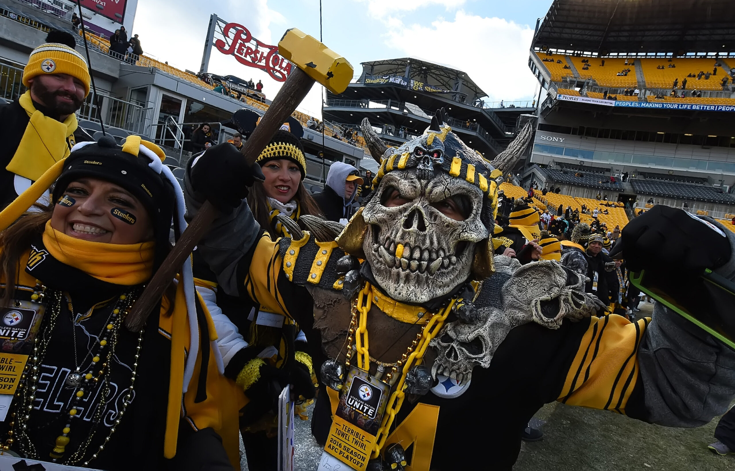 Steelers Fans Through The Years – Pittsburgh: In Focus