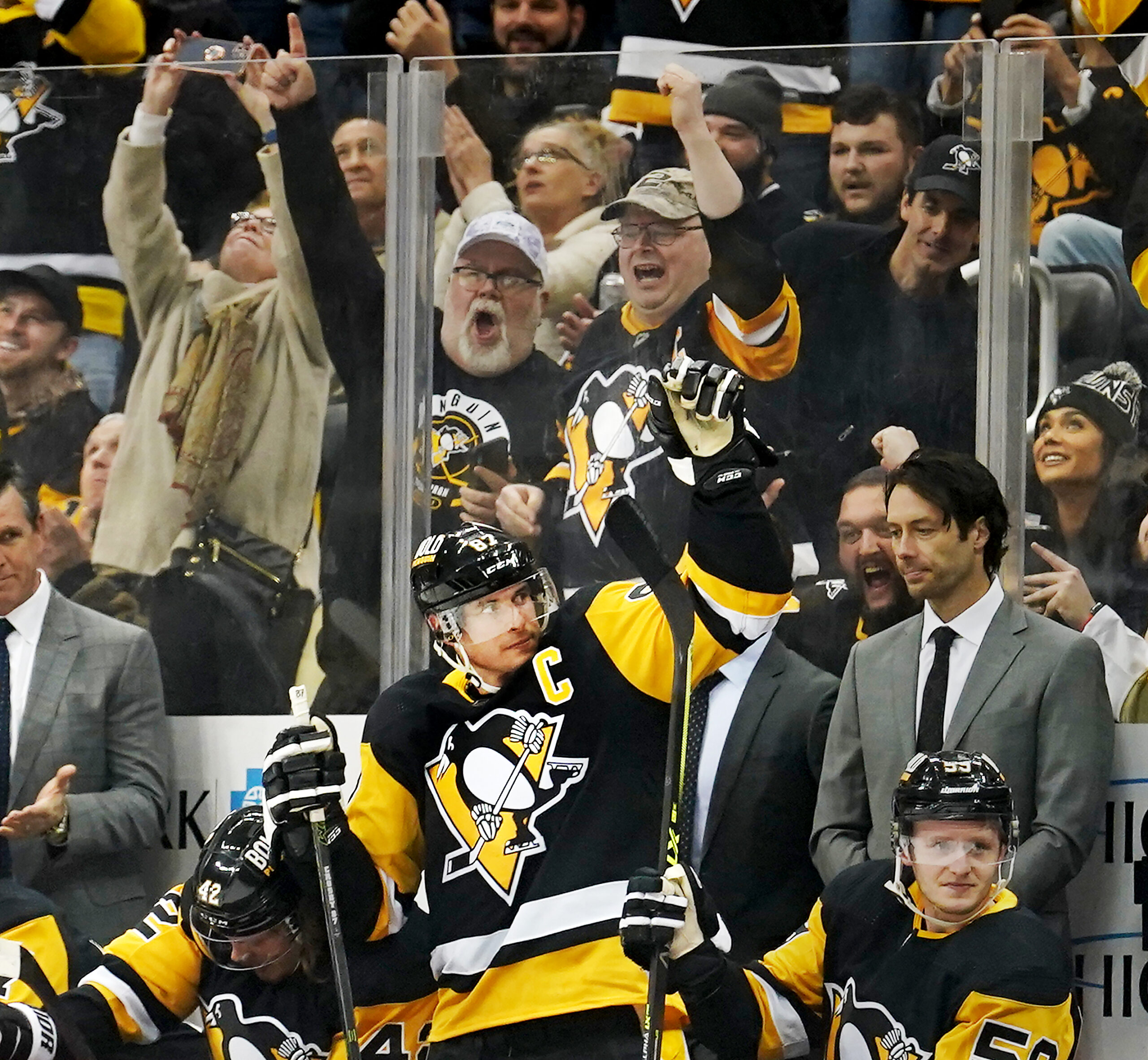 Sidney Crosby Scores His 500th Goal Tonight – Pittsburgh: In Focus