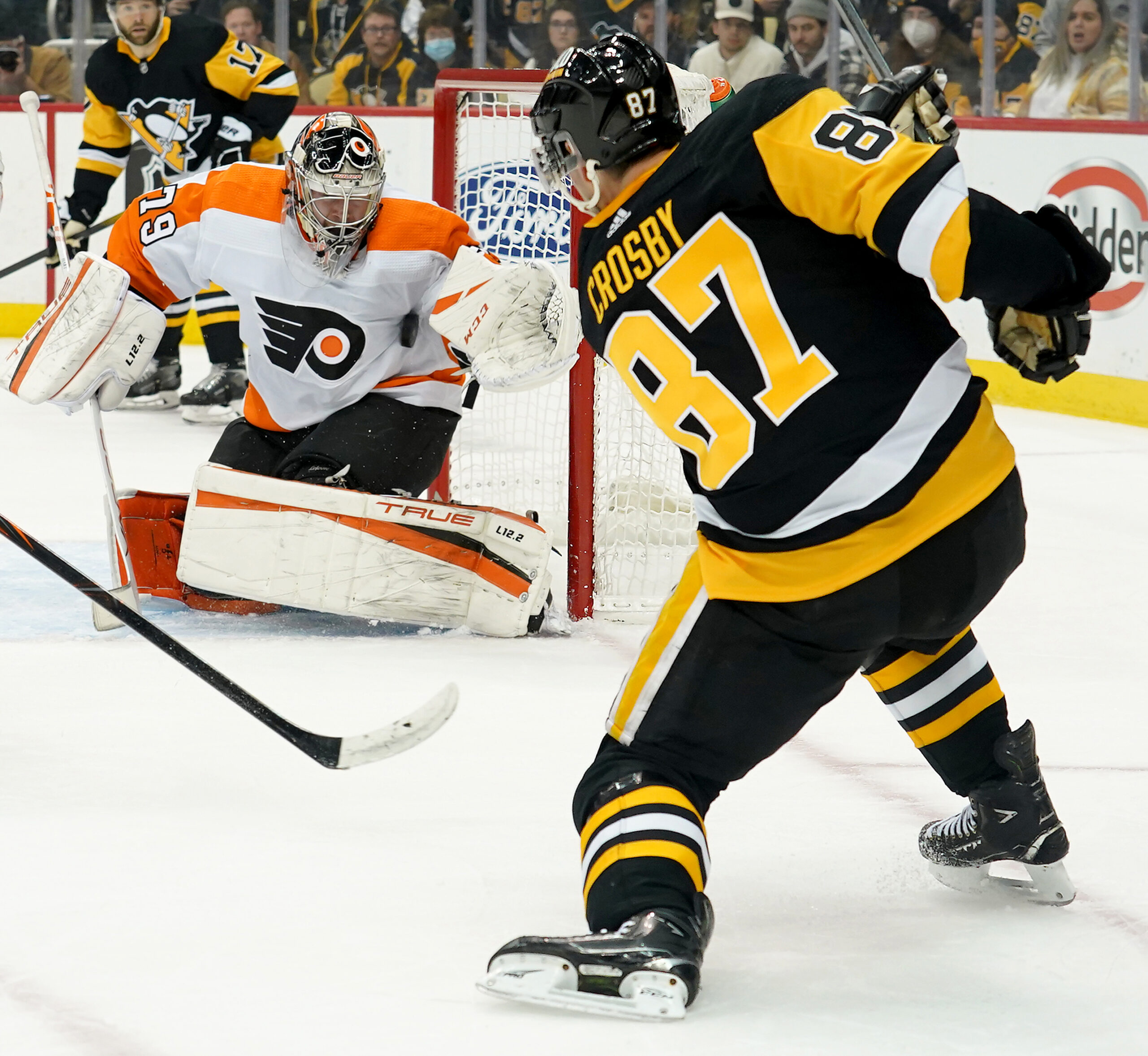 Sidney Crosby Scores His 500th Goal Tonight – Pittsburgh: In Focus