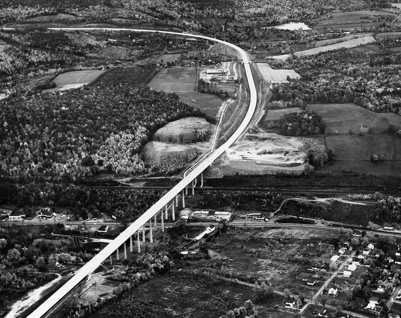 The Pennsylvania Turnpike Commission photo shows 1627-foot-long Clarks Summit Bridge at Scranton Interchange (1957)