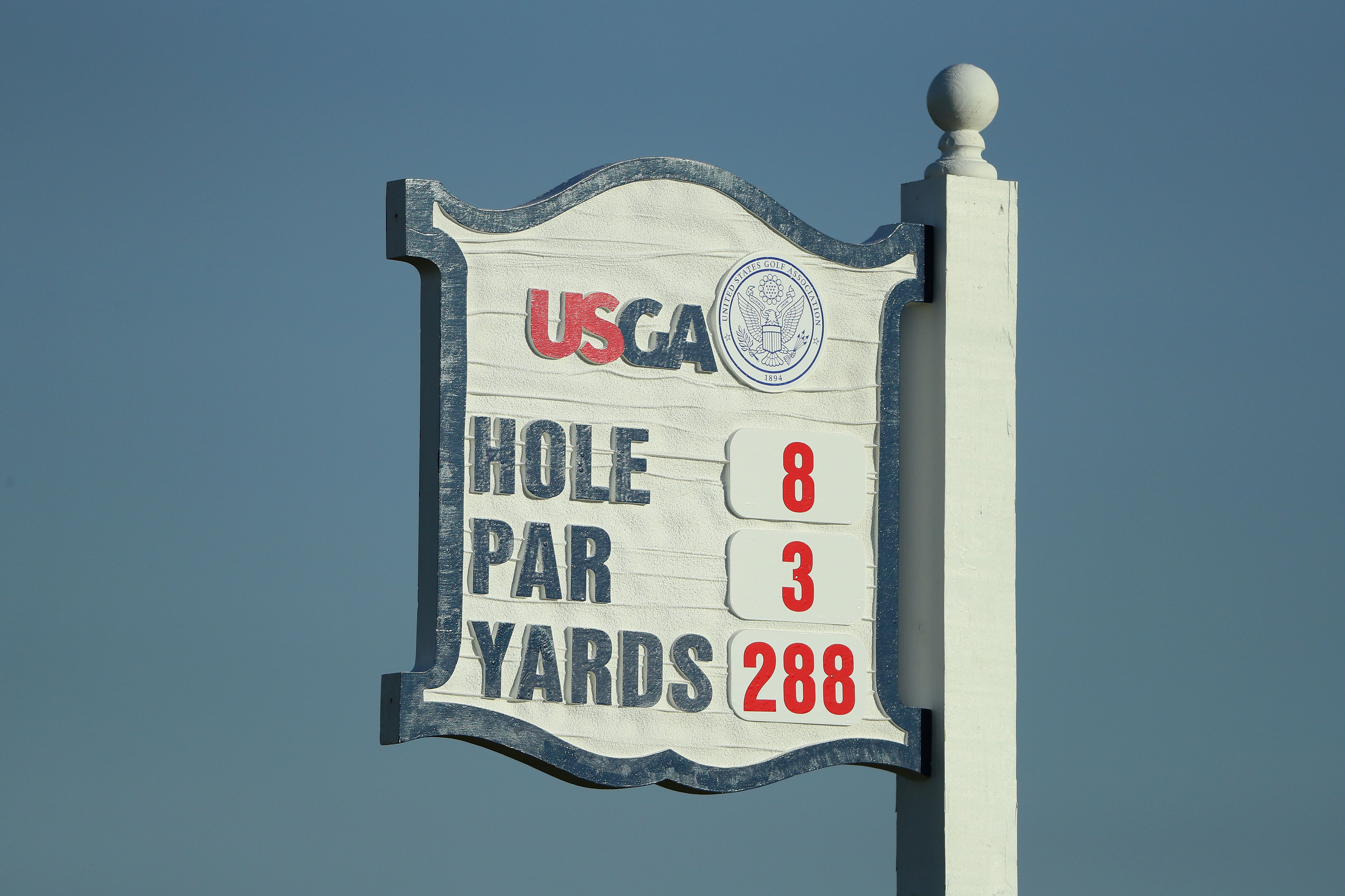 A tee sign is seen at the eighth hole during the second round of the U.S. Open at Oakmont. (Andrew Redington/Getty Images)